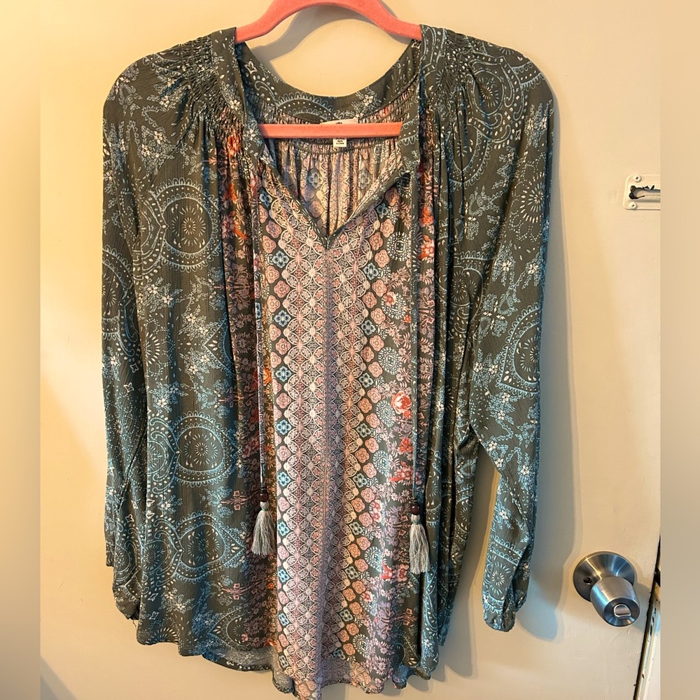 Mason & Belle Caseey tassel detail top